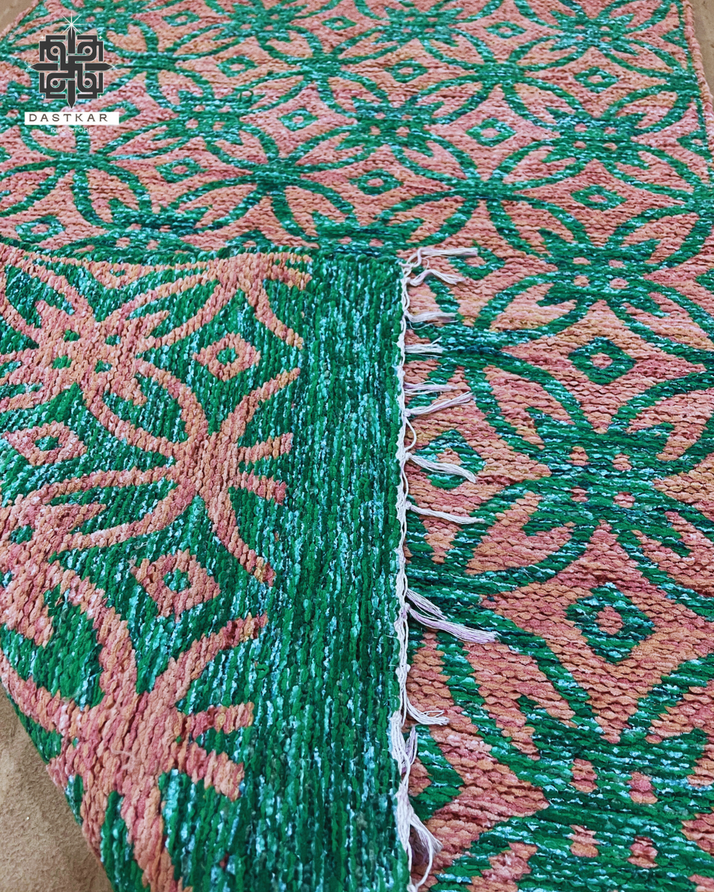Noble Knot Jacquard