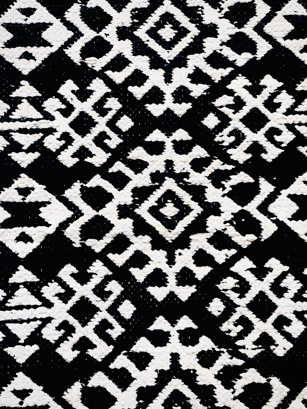 Timeless Jacquard Tradition