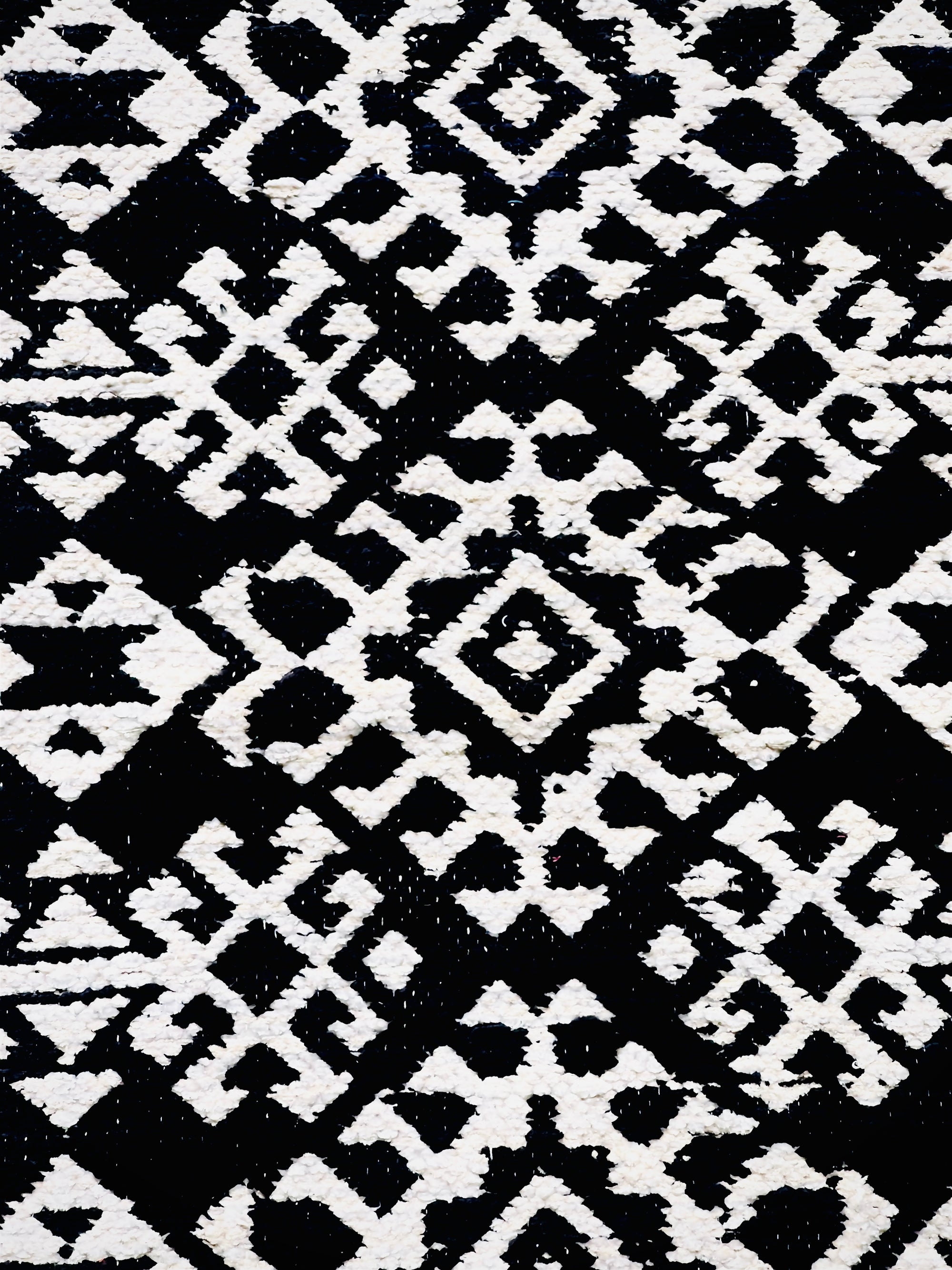 Timeless Jacquard Tradition