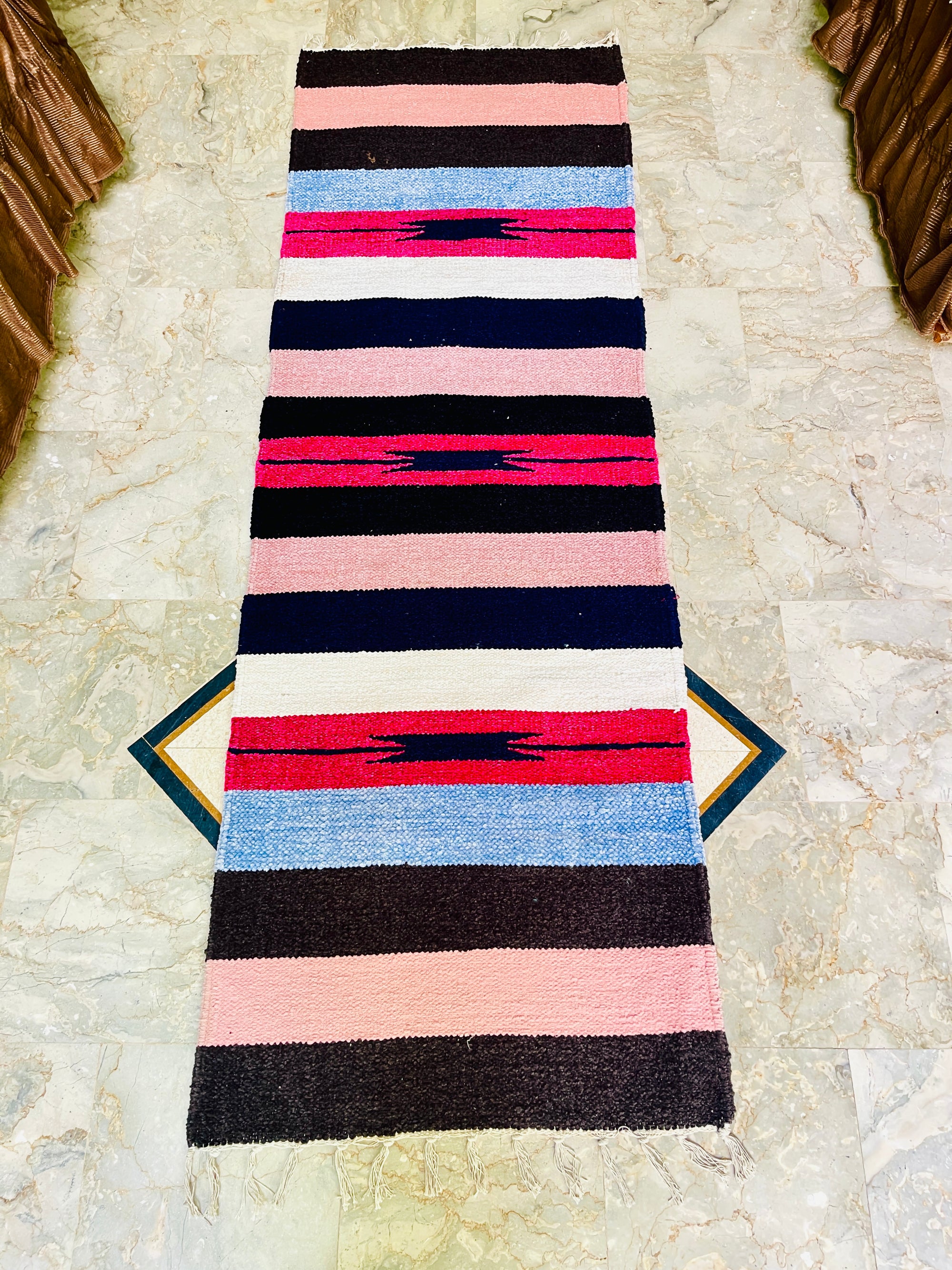 Royal Path Velvet Runner