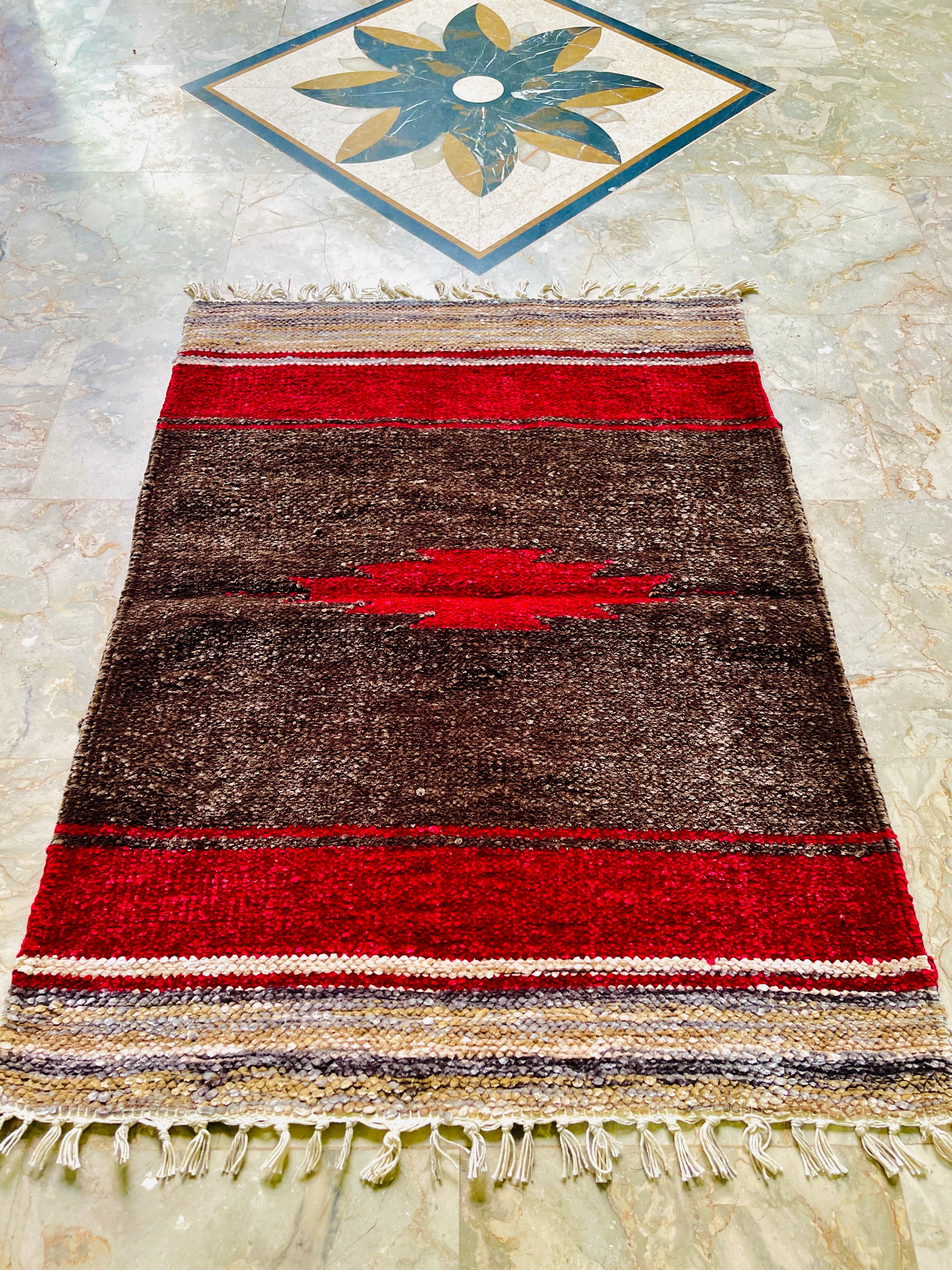 Rosé Glow Velvet Rug