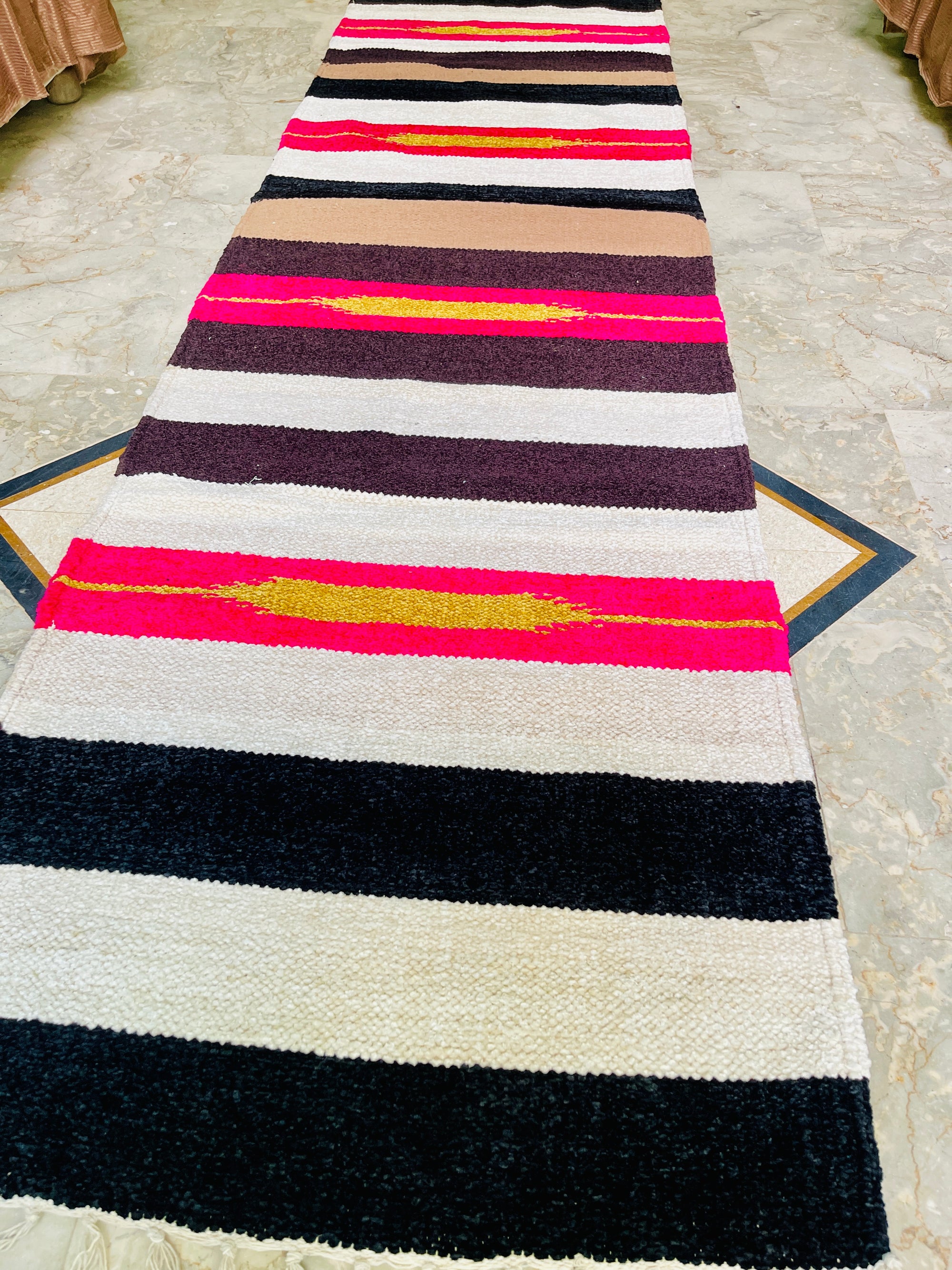 Emerald Trail Runner