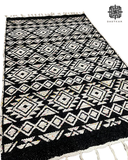 Classic Jacquard Elegance